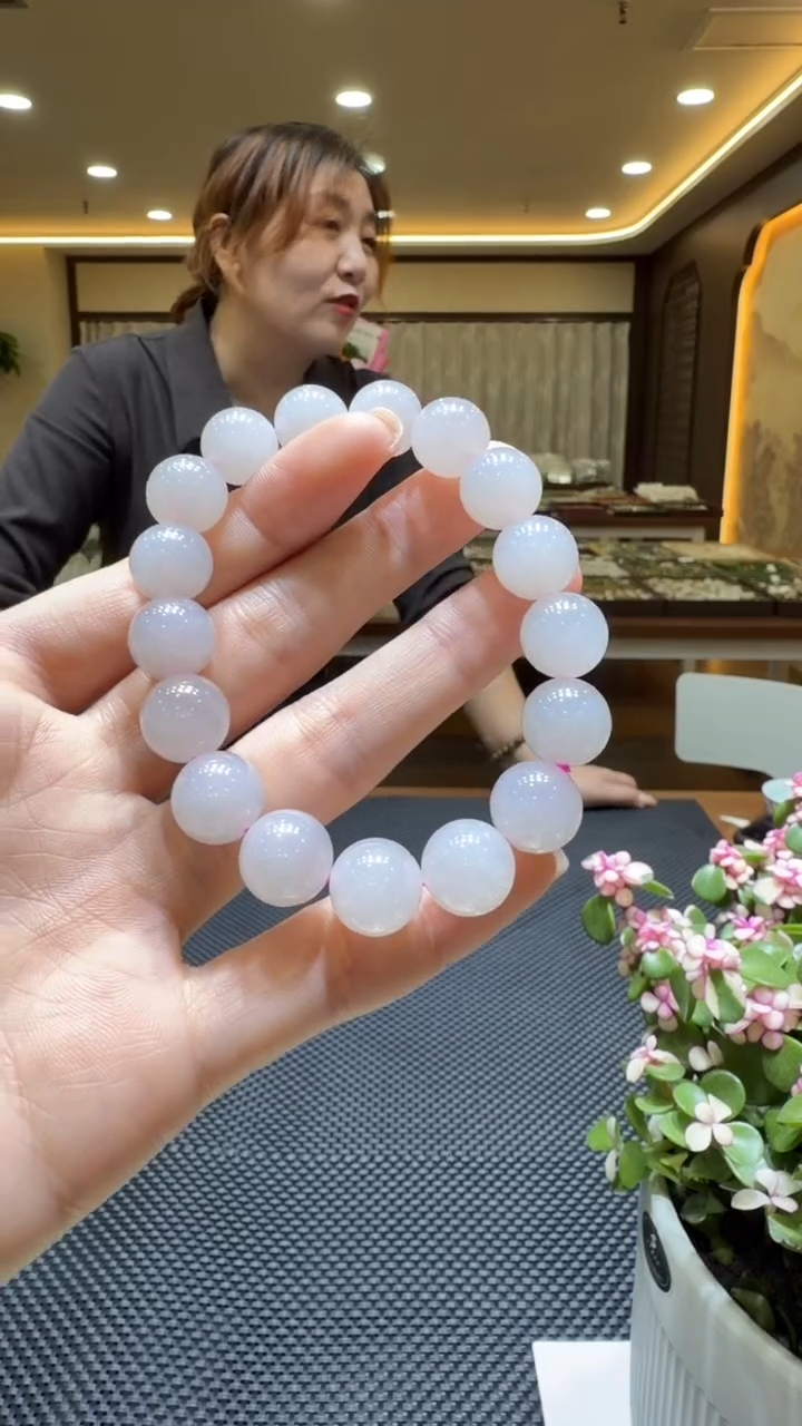 颈饰未镶嵌和田玉手串11-12mm（多样性发一）299