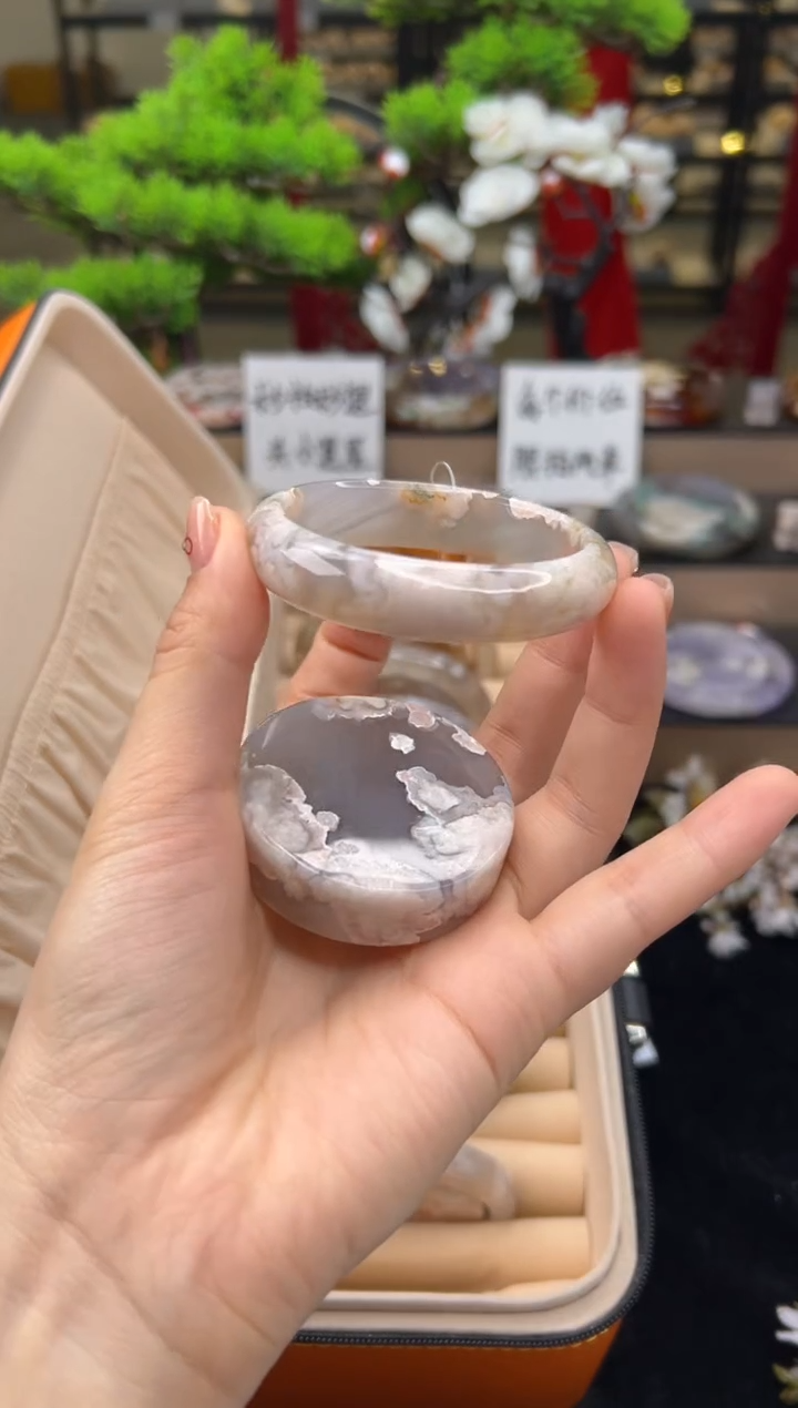 【闪购商品】石英质玉未镶嵌手镯53圈口（赠送镯心）7