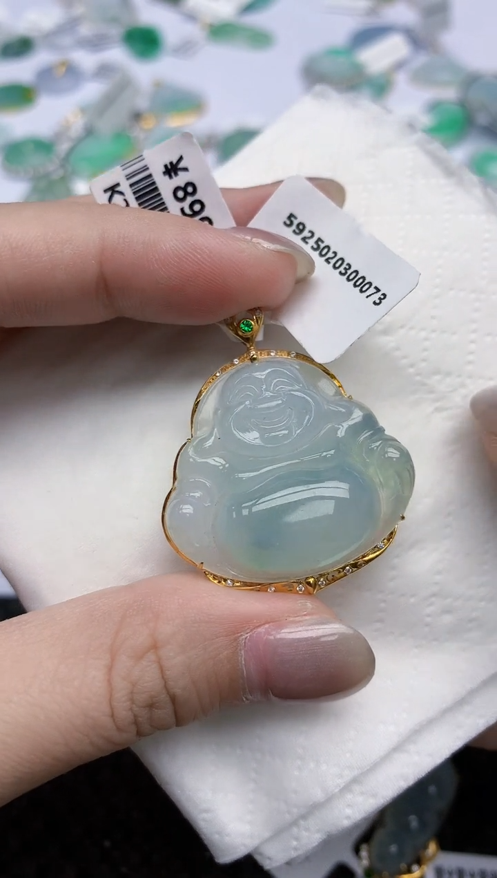 【闪购商品】翡翠颈饰18K金镶嵌天然翡翠A货
