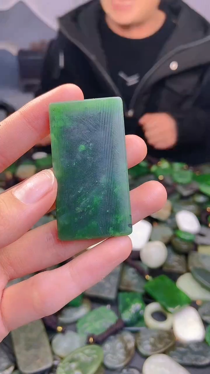 颈饰未镶嵌和田玉아****노1