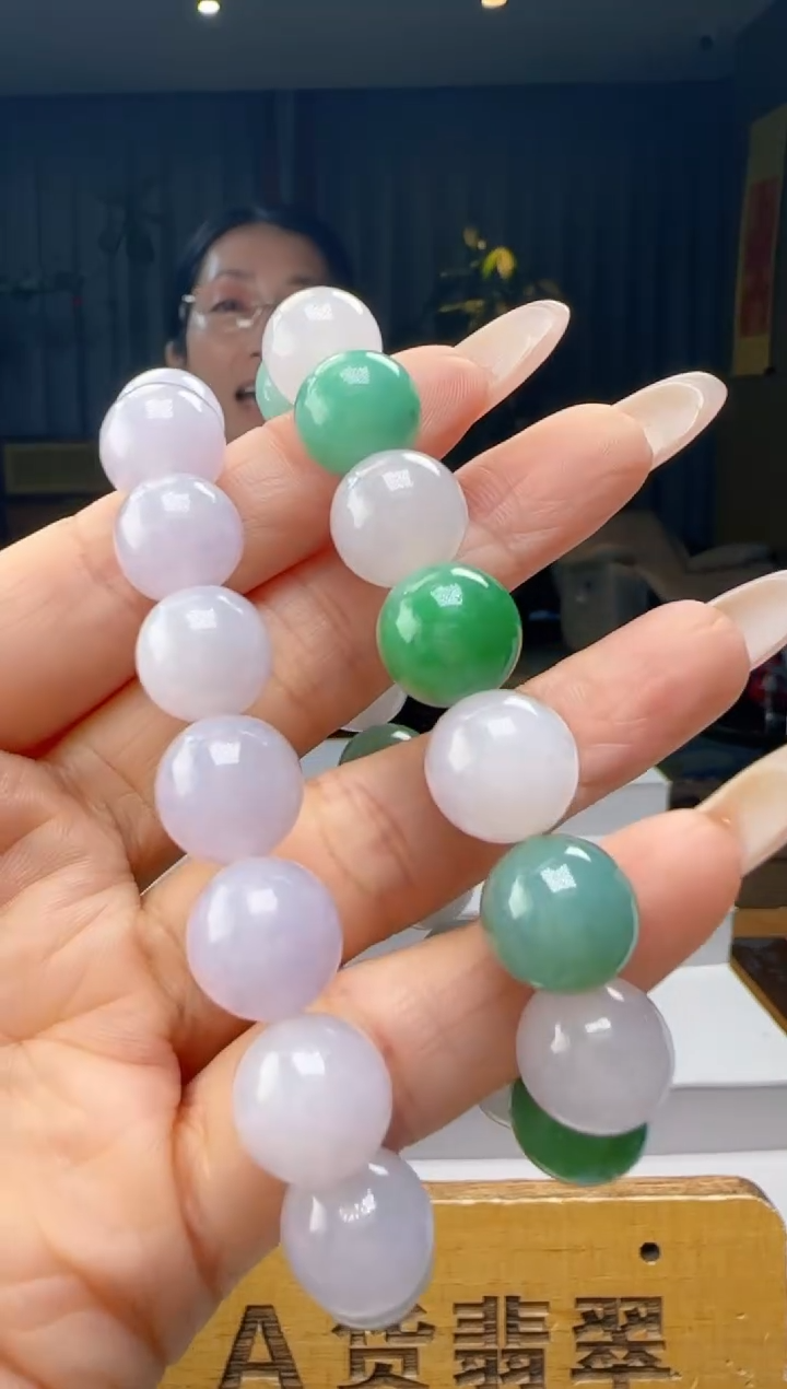 未镶嵌手串翡翠拍一发二YJ@@WS1WX41510