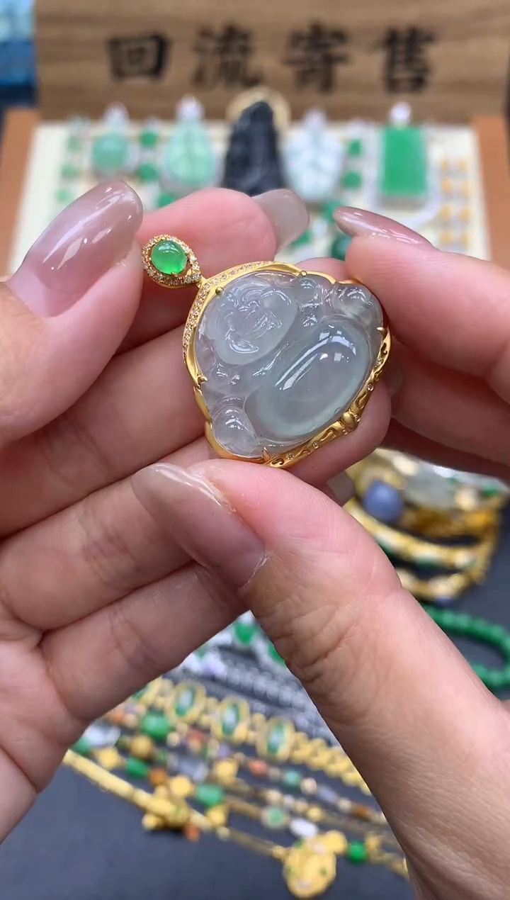 【闪购商品】翡翠颈饰18K金镶嵌120-中国好珍宝