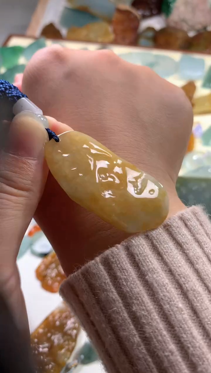 【闪购商品】翡翠颈饰未镶嵌吊坠