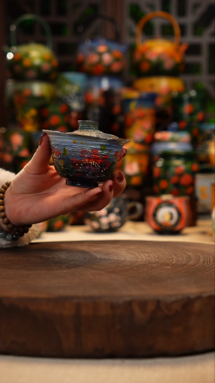 紫砂油画手绘釉下彩