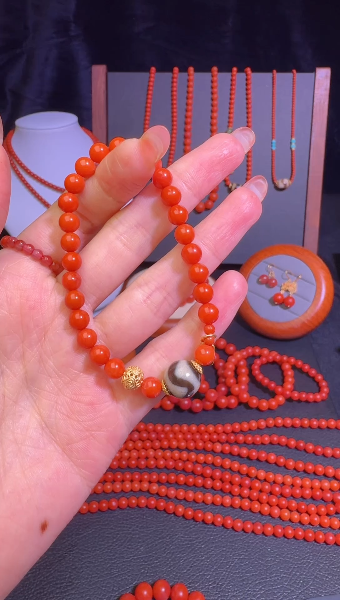 【闪购商品】南红玛瑙手串未镶嵌高抛精品设计款