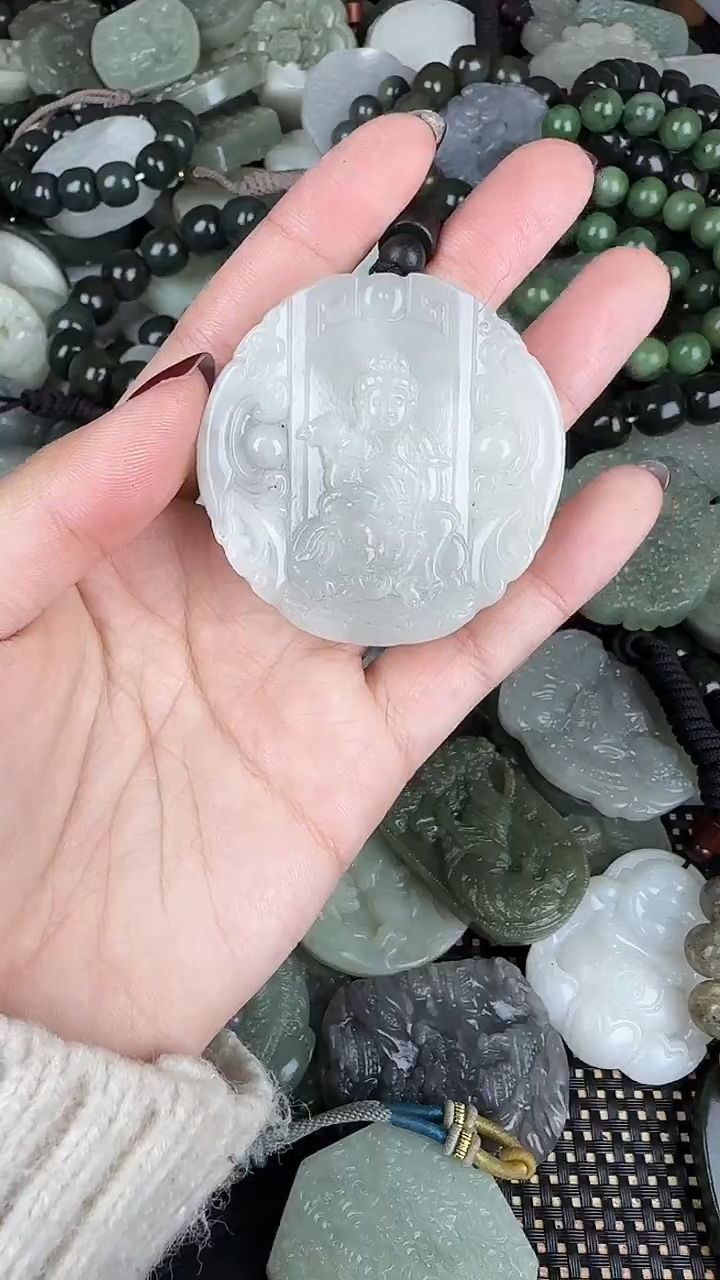 颈饰未镶嵌和田玉1