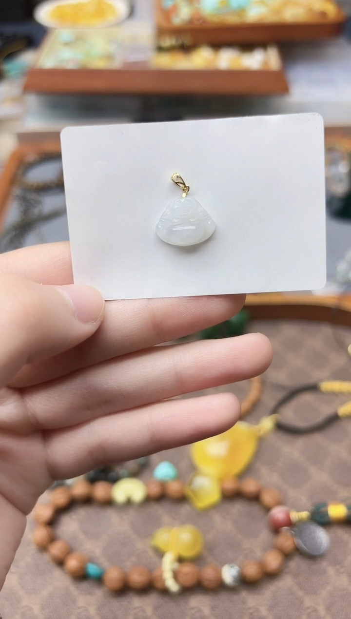 颈饰18K金镶嵌翡翠18K金翡翠吊坠GW