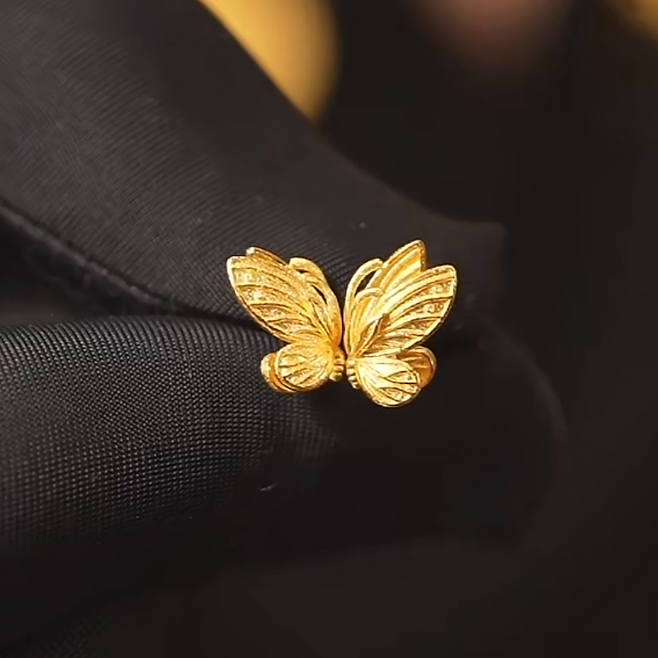 鳳喆錾刻镂空花丝工艺设计师款蝴蝶婚嫁国风耳钉足金999