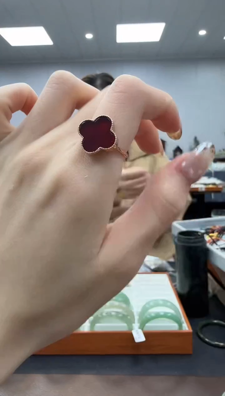 未镶嵌戒指玛瑙/玉髓多样性发其一zj