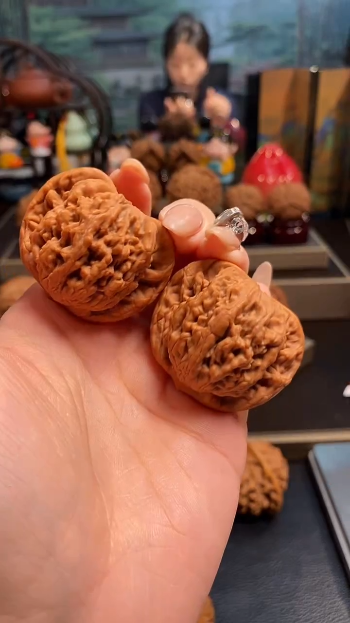 【闪购商品】文玩核桃把件H884麦穗虎头41