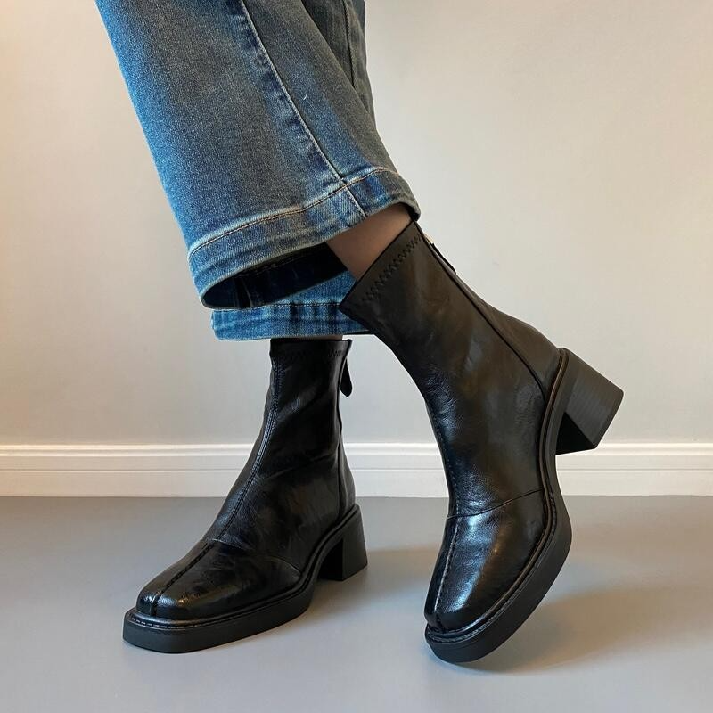 羊皮版~靴子静音底马丁靴方头小众弹力靴秋冬马丁靴粗跟瘦瘦靴女