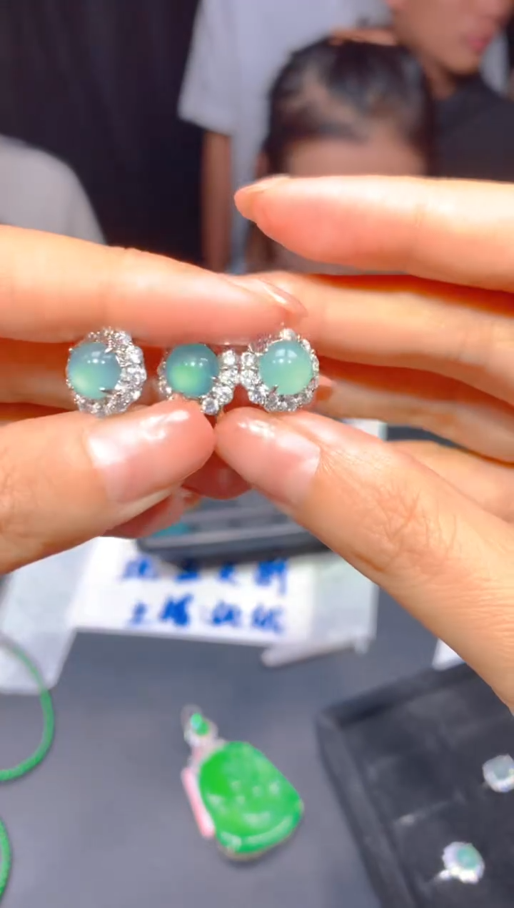 【闪购商品】定制翡翠未镶嵌258多样性发货（发其一）