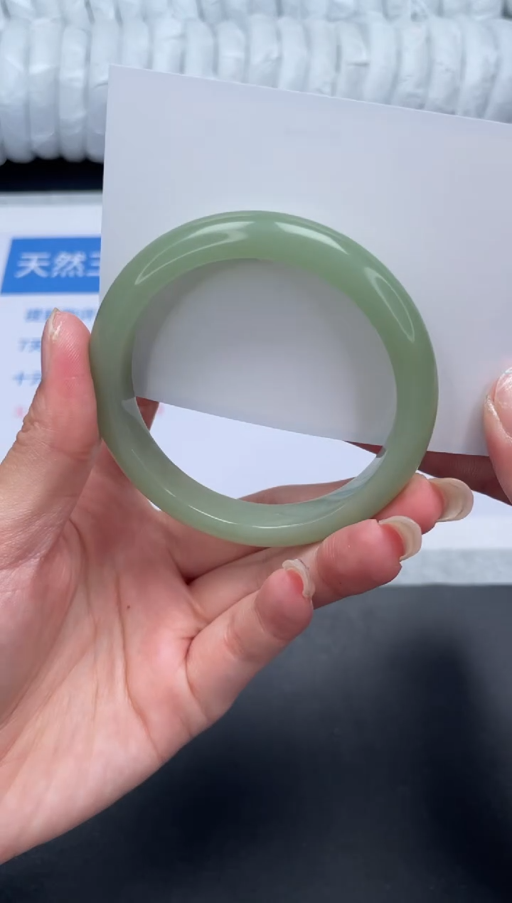 石英质玉手镯未镶嵌121-58.9