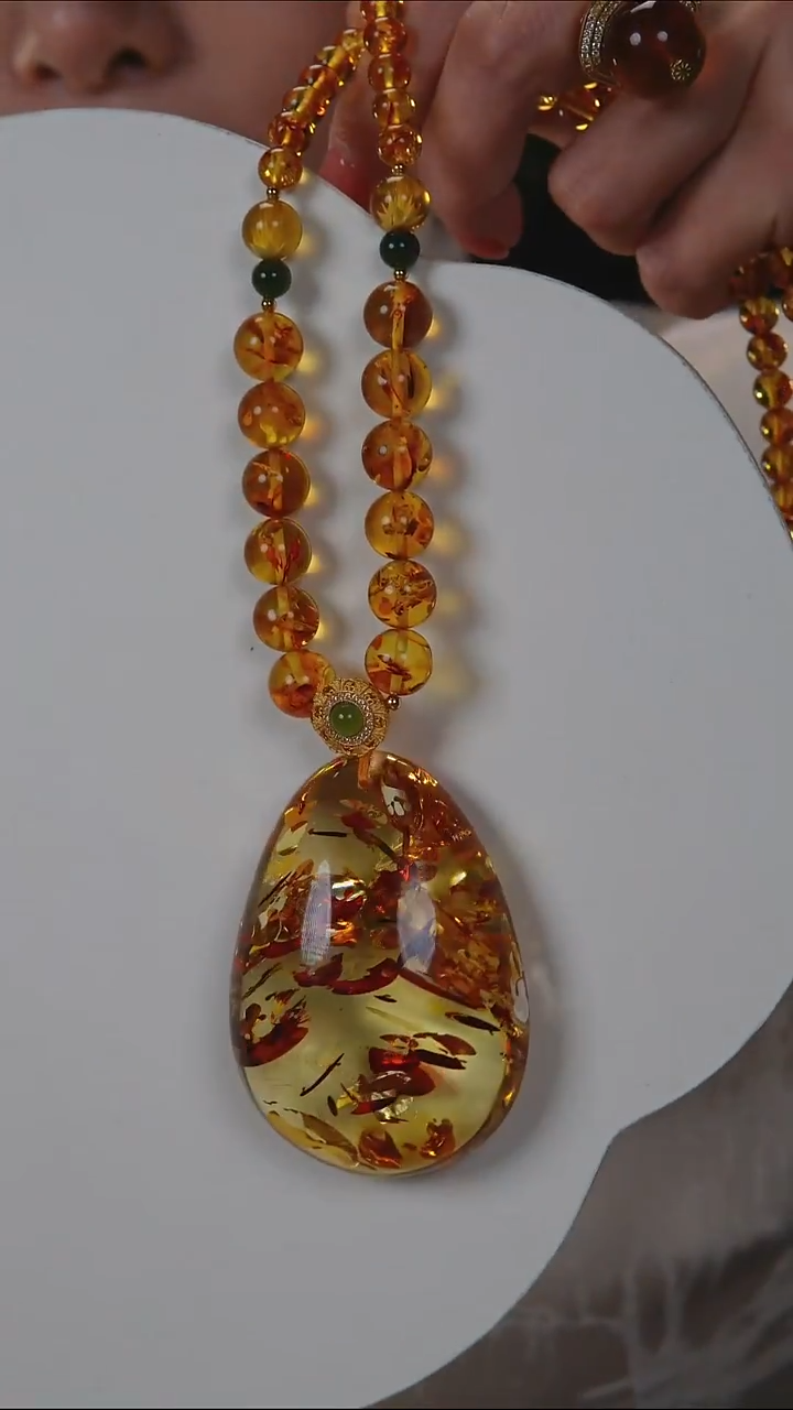 琥珀（花珀）项链未镶嵌花珀水滴