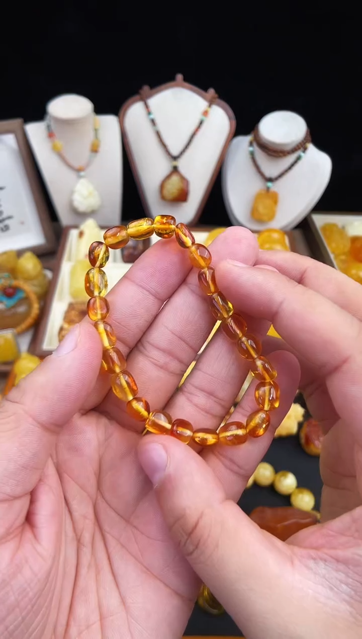 琥珀未镶嵌珠宝奇石柒月