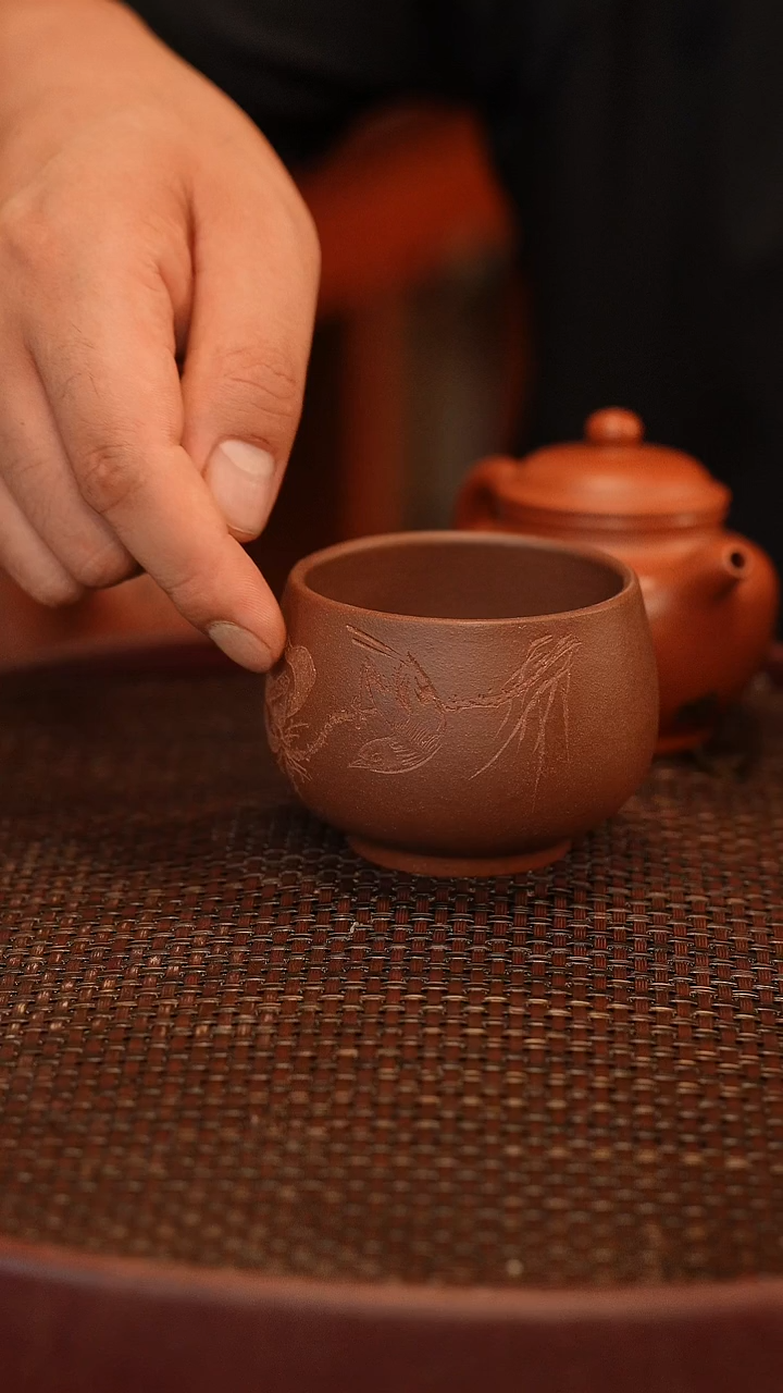 茶壶紫砂雕刻  杯子 