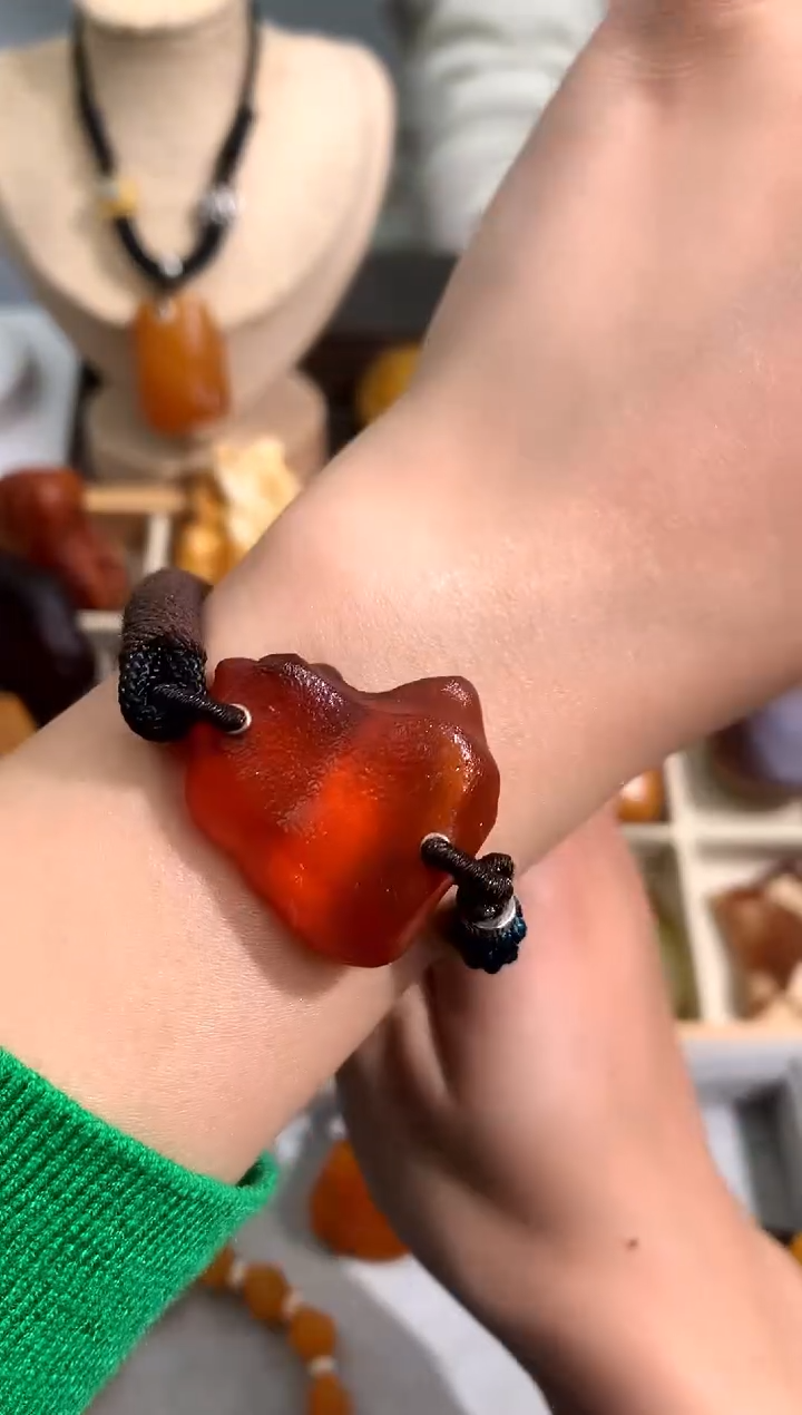 【闪购商品】蜜蜡裸石未镶嵌似玉