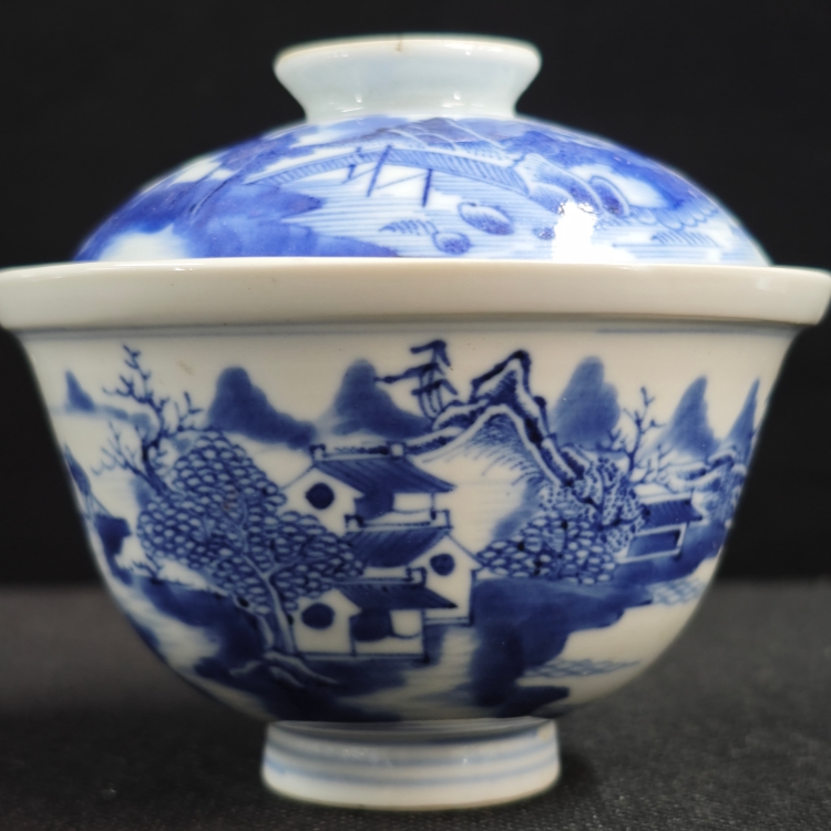 清  乾隆 青花山水盖碗MA-0067