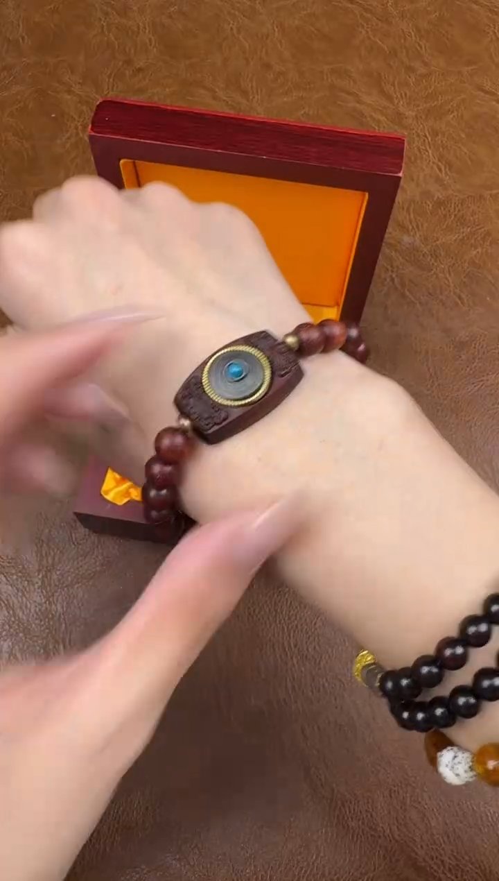 墨韵阁文玩血檀链接-@@ys985