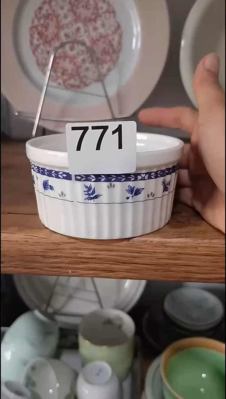 ??恭喜发财 中古商品 默认瑕疵 满20包邮 完美主义者慎拍