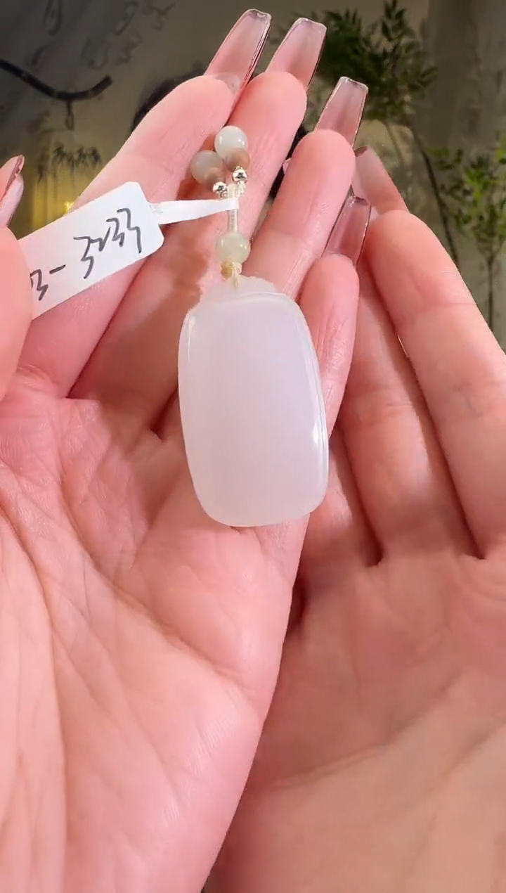 【闪购商品】和田玉颈饰未镶嵌3233无事牌