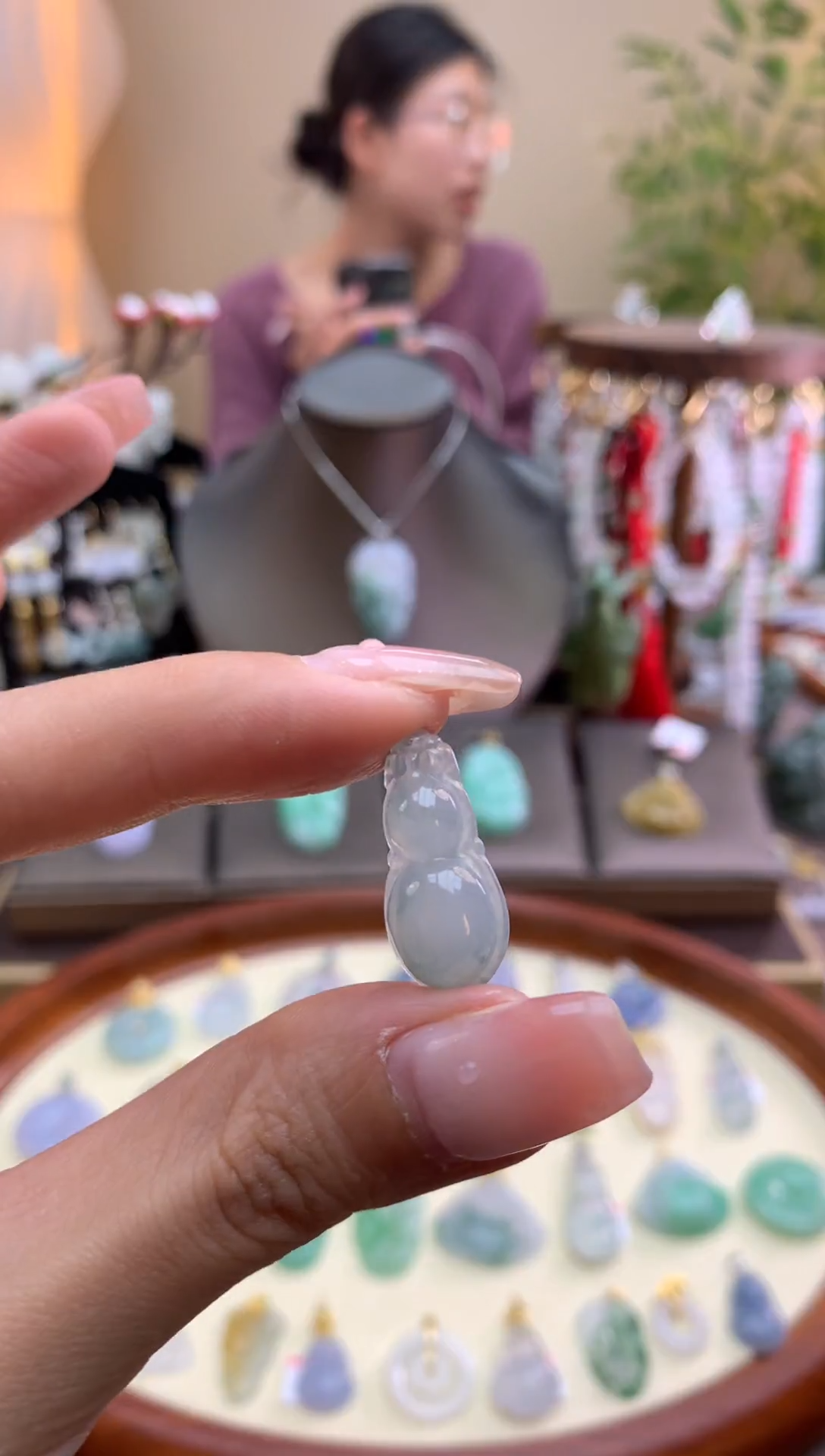 【闪购商品】翡翠颈饰未镶嵌葫芦