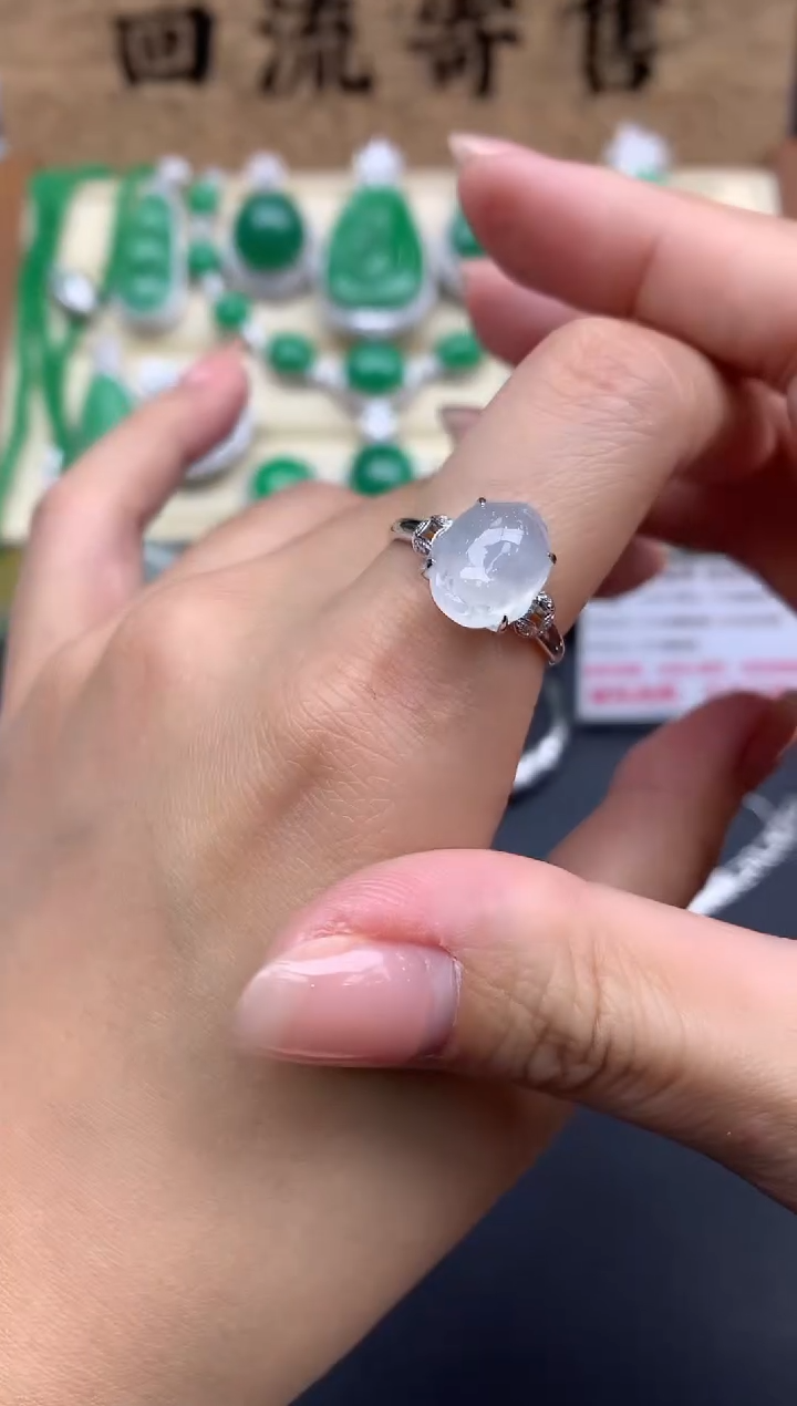 【闪购商品】翡翠戒指18K金镶嵌419-中国好珍宝