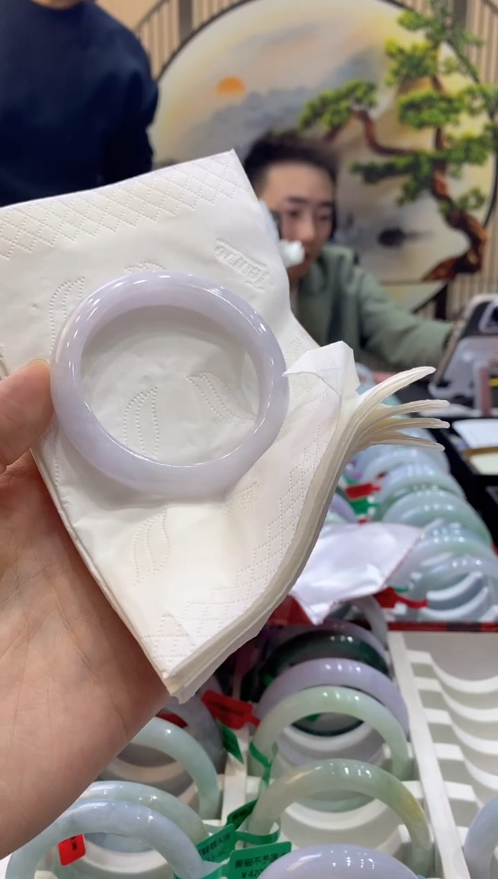 【闪购商品】翡翠手镯未镶嵌000002912