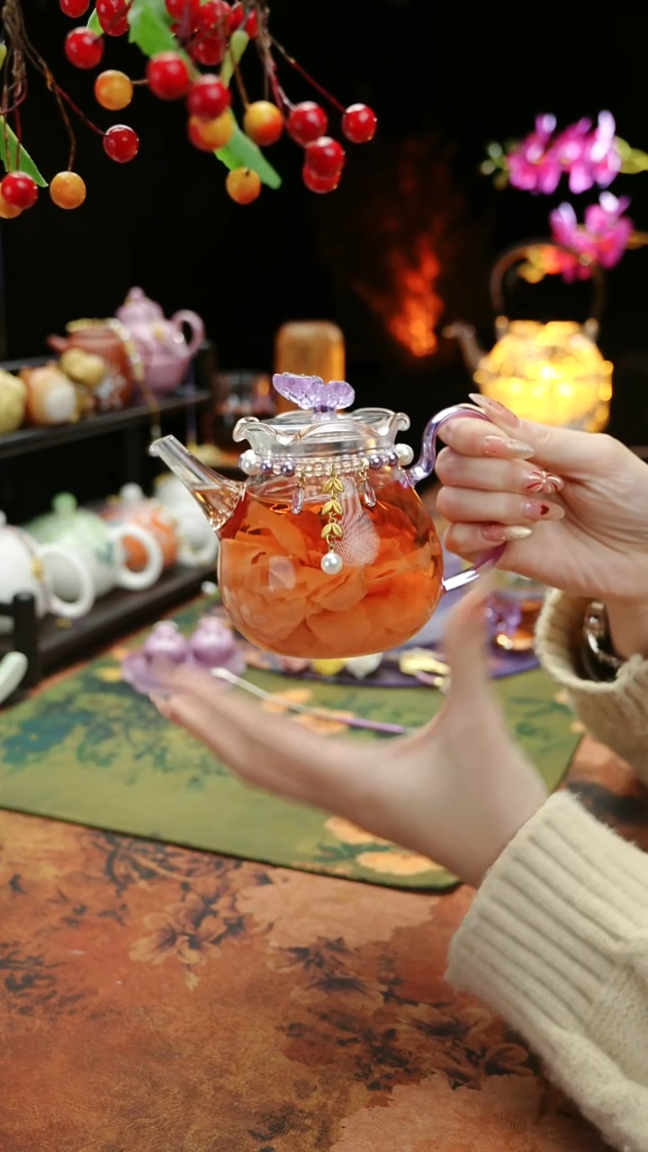 【闪购商品】紫色铃兰花茶壶+链子