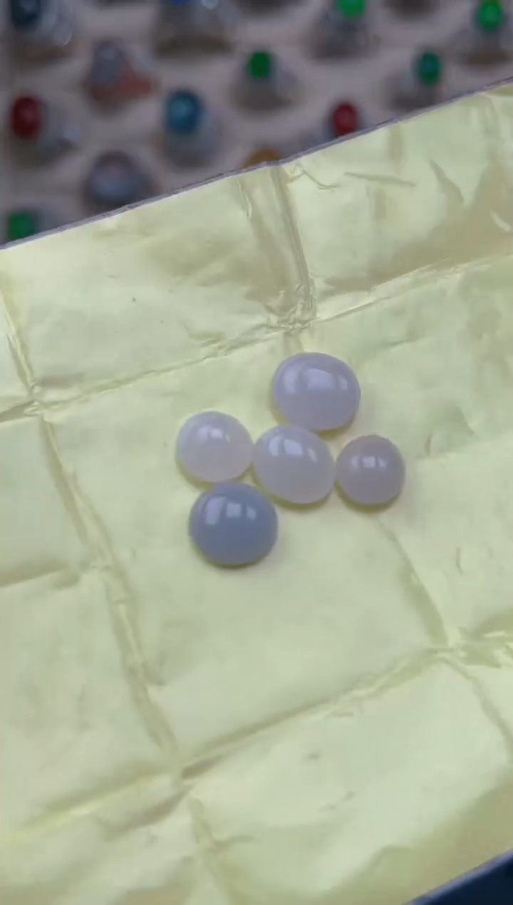 裸石翡翠天然翡翠蛋面42