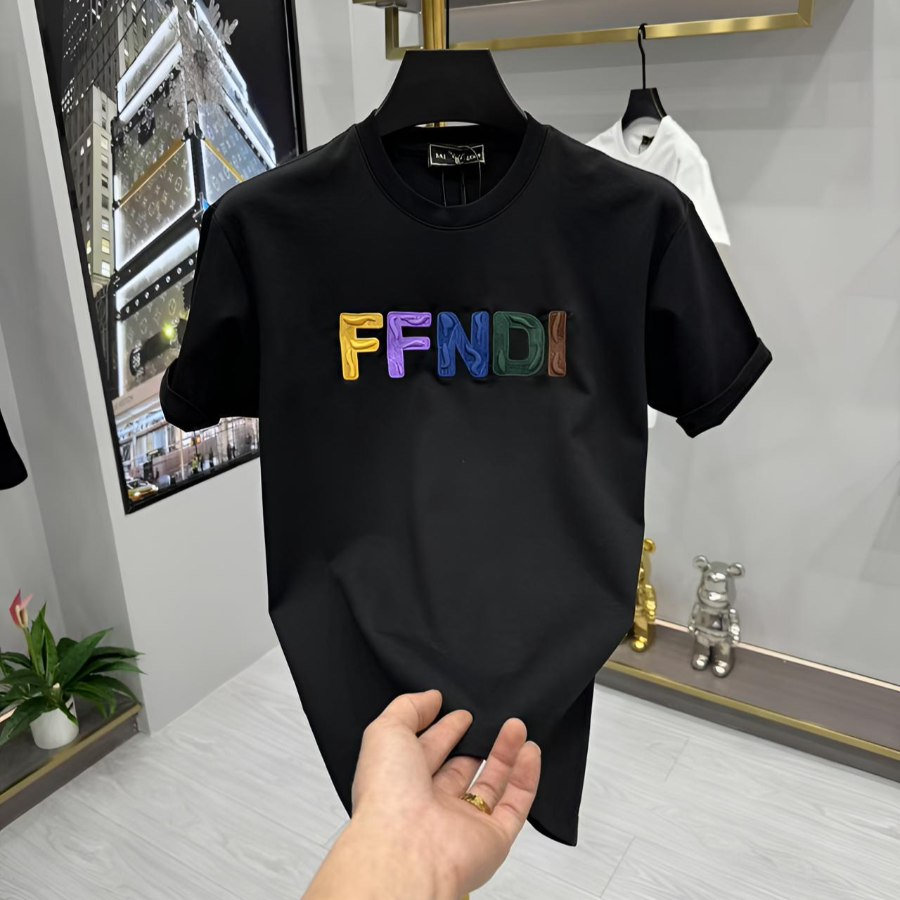 商务休闲标准款短袖春夏季日常T恤网红个性春夏刺绣打底衫轻奢