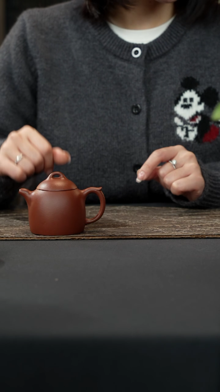 【闪购商品】紫砂茶壶清水泥秦权壶150cc