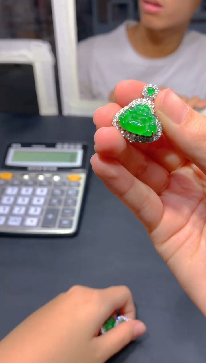 【闪购商品】定制翡翠未镶嵌102多样性发货(发其一）