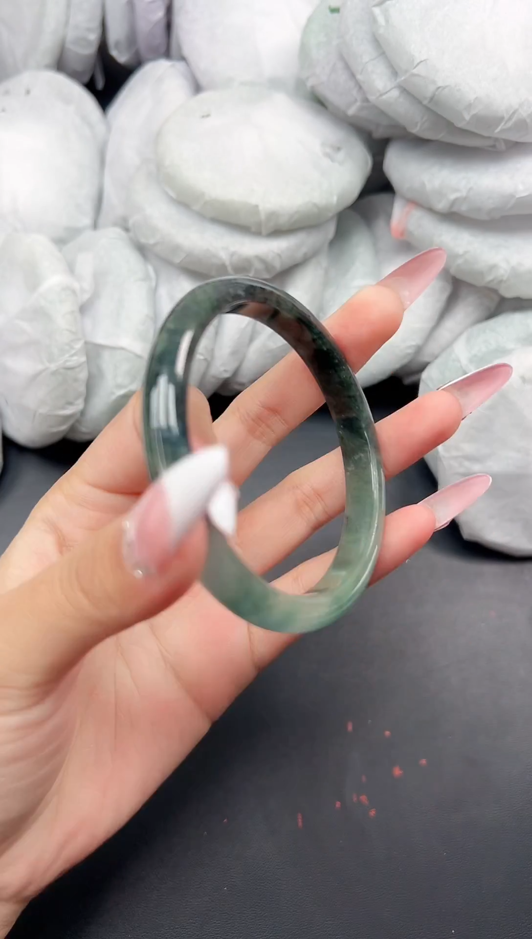 精品手镯，一物一拍J-003