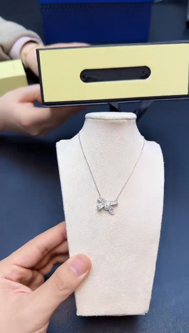 【闪购商品】瓷片全新正品一件不留@@2S31