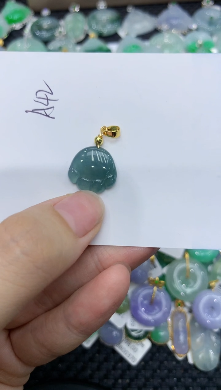 【闪购商品】翡翠颈饰合金1111111111111