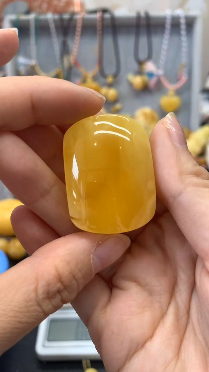 【闪购商品】琥珀珠宝奇石未镶嵌1696