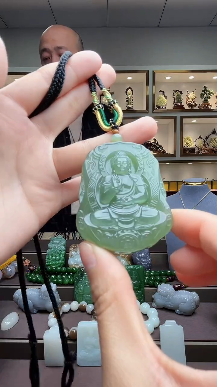 【闪购商品】和田玉颈饰未镶嵌苏