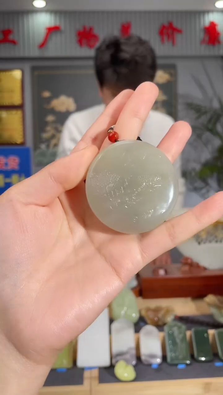 【闪购商品】和田玉颈饰未镶嵌拍一发一 多样性发货