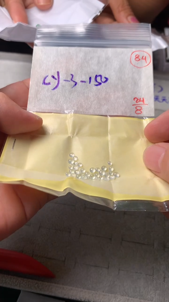 未镶嵌定制翡翠翡翠