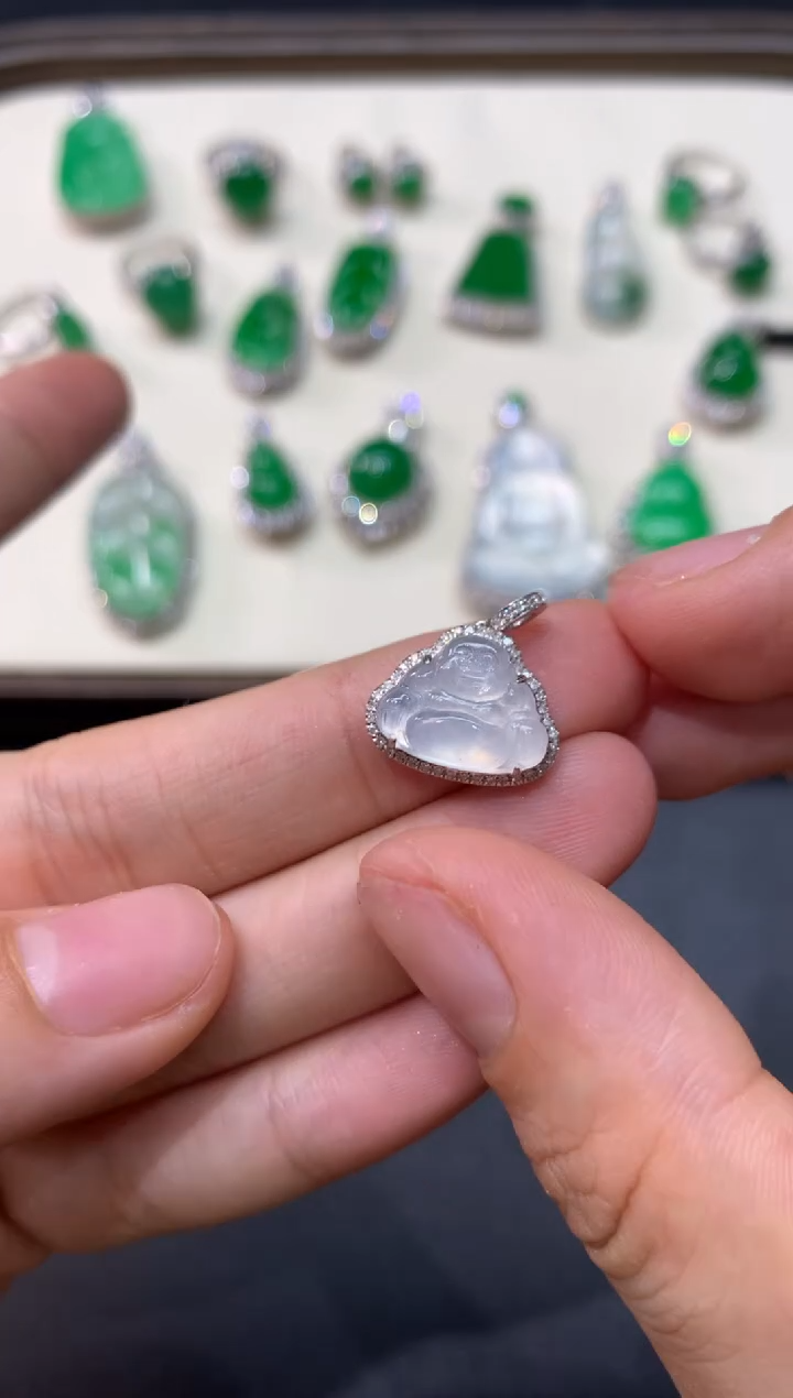 翡翠18K金镶嵌吊坠(不含链)天然A货翡翠