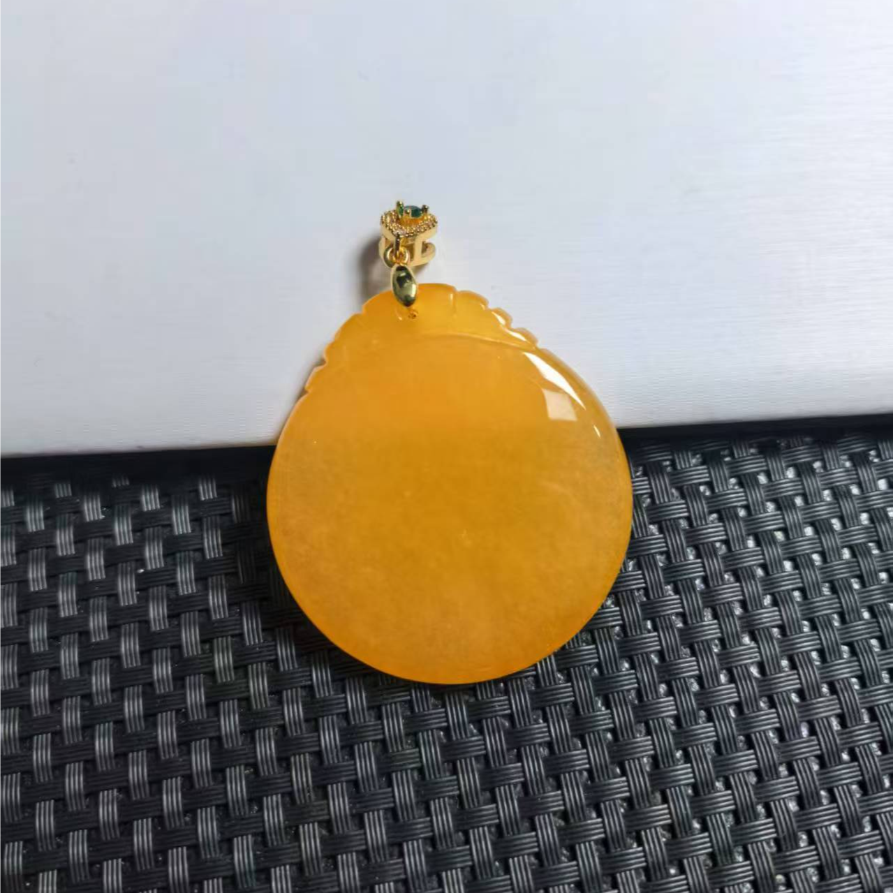 （聚宝严选）D313黄无事圆牌吊坠精致气质妈妈款时尚精美
