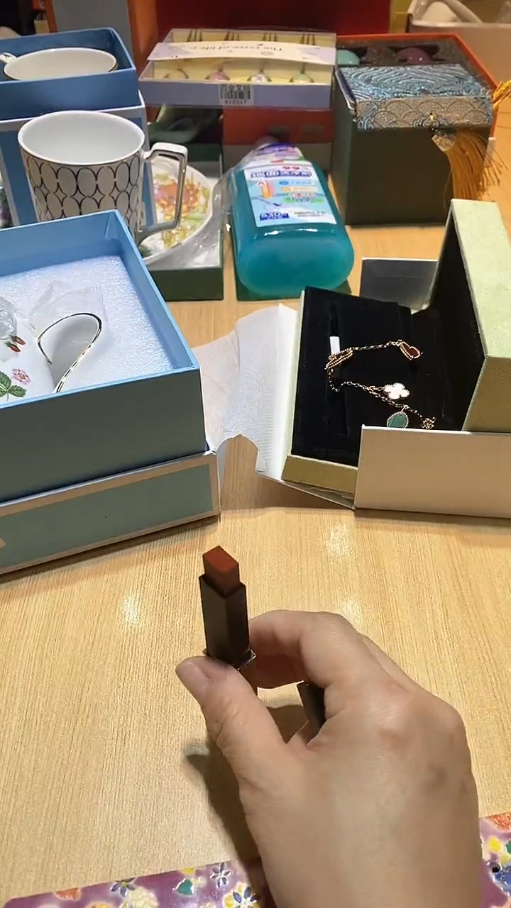 【闪购商品】瓷片锅碗瓢盆一件不剩 小金条