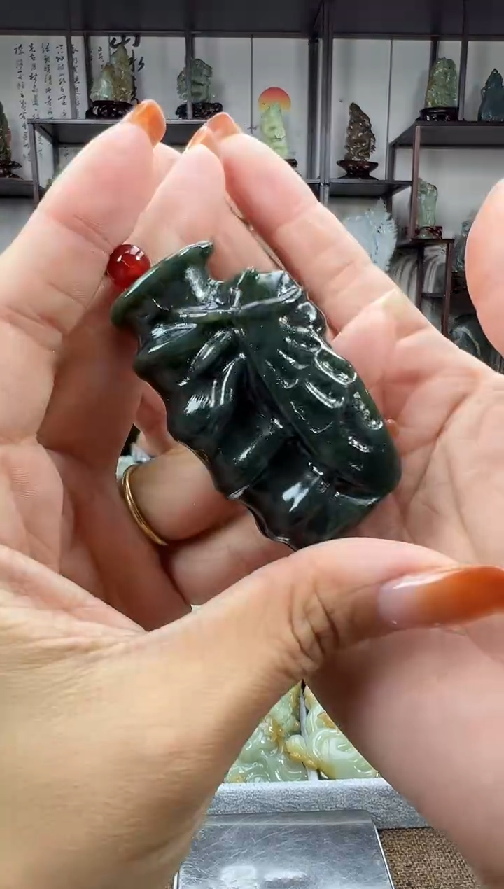 未镶嵌和田玉把件65