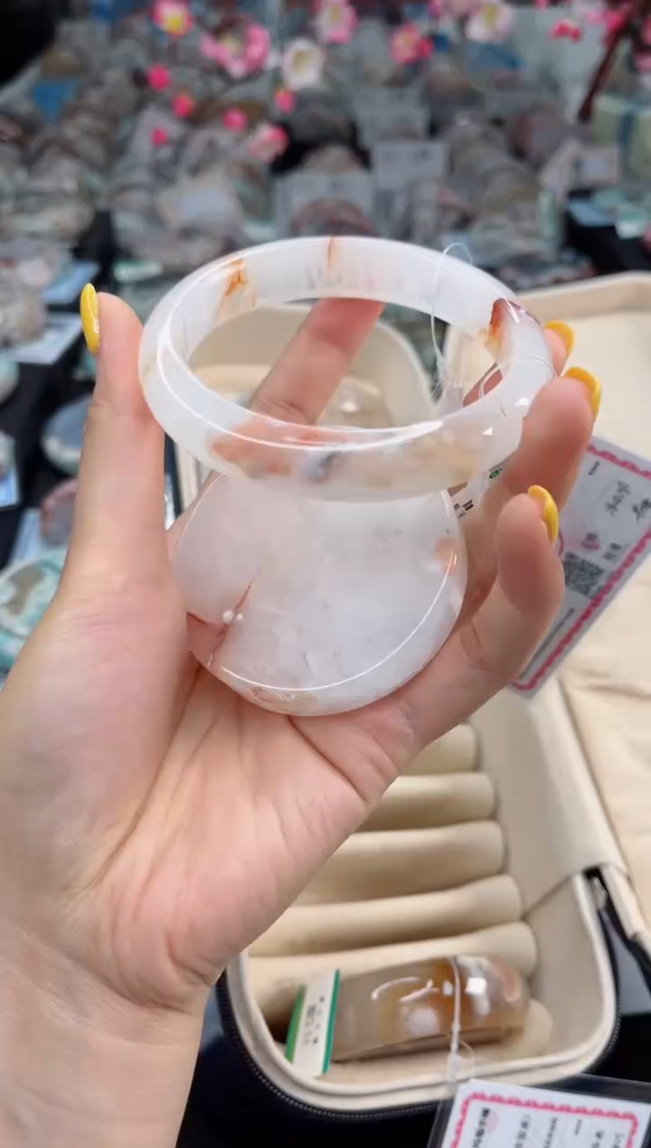 石英质玉未镶嵌手镯63圈口（赠送镯心）3503388