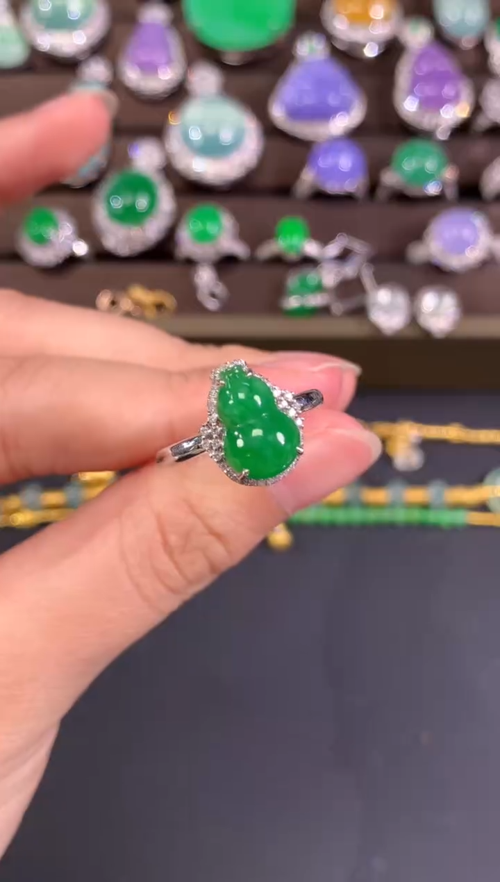 【闪购商品】翡翠戒指18K金镶嵌A714|3980