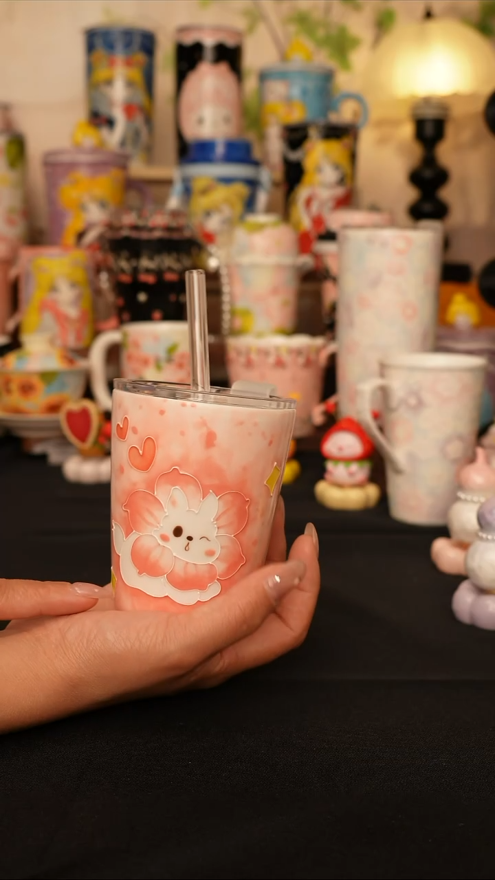 陶小*彤景德镇手绘的杯子 