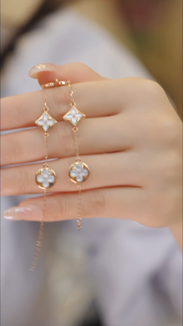 18K金镶嵌贝壳（贝母）手链老花手链