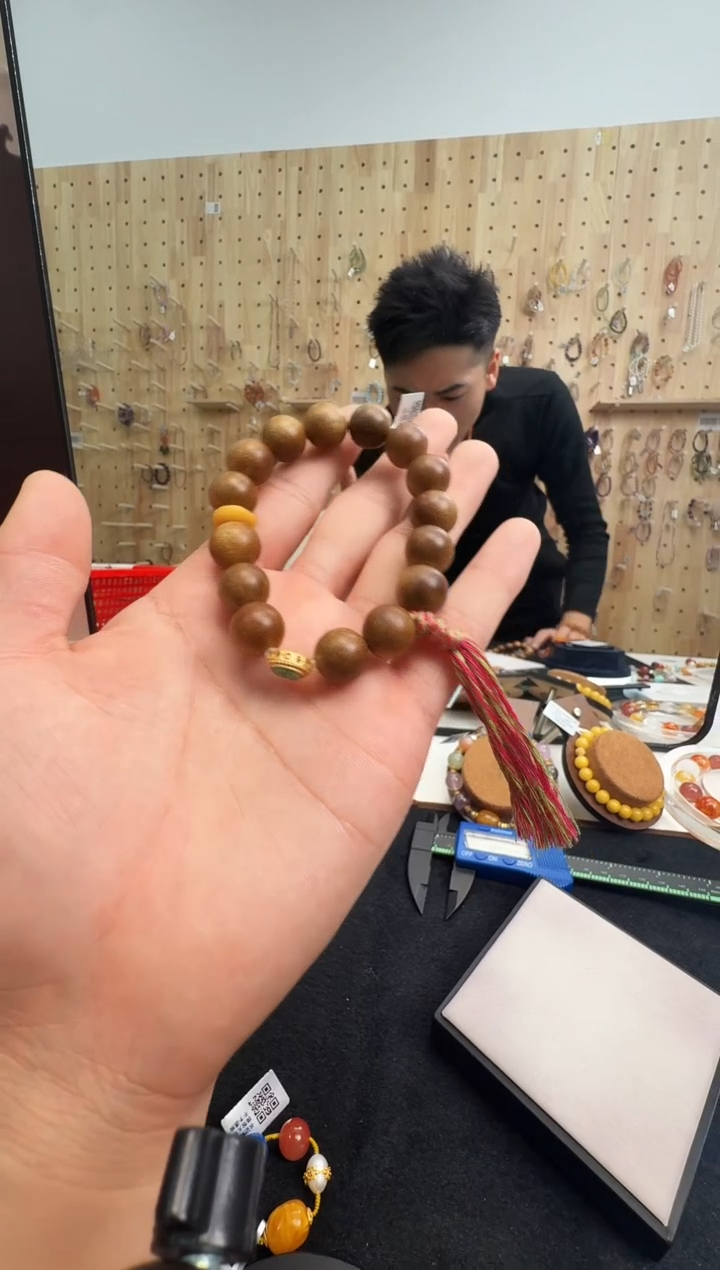 手链蜜蜡未镶嵌村0213 约12mm 多样性发一件
