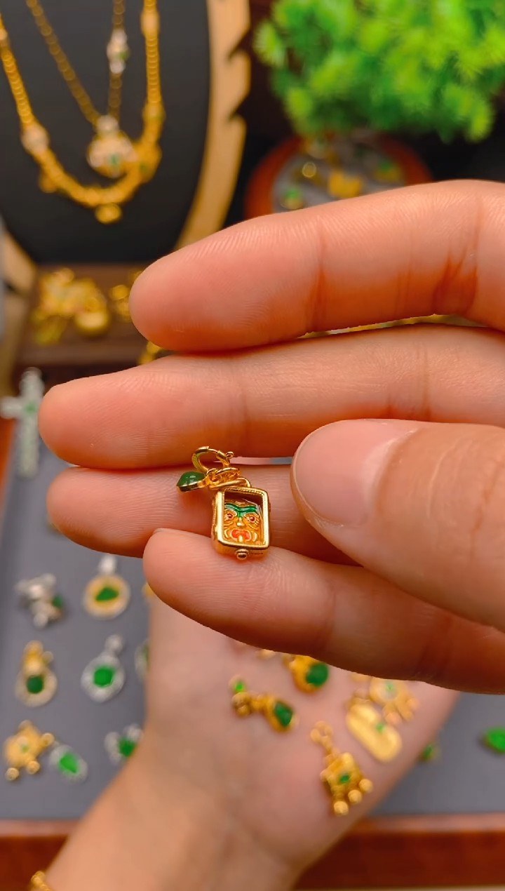 翡翠银S925镶嵌吊坠(不含链)扎吉拉母